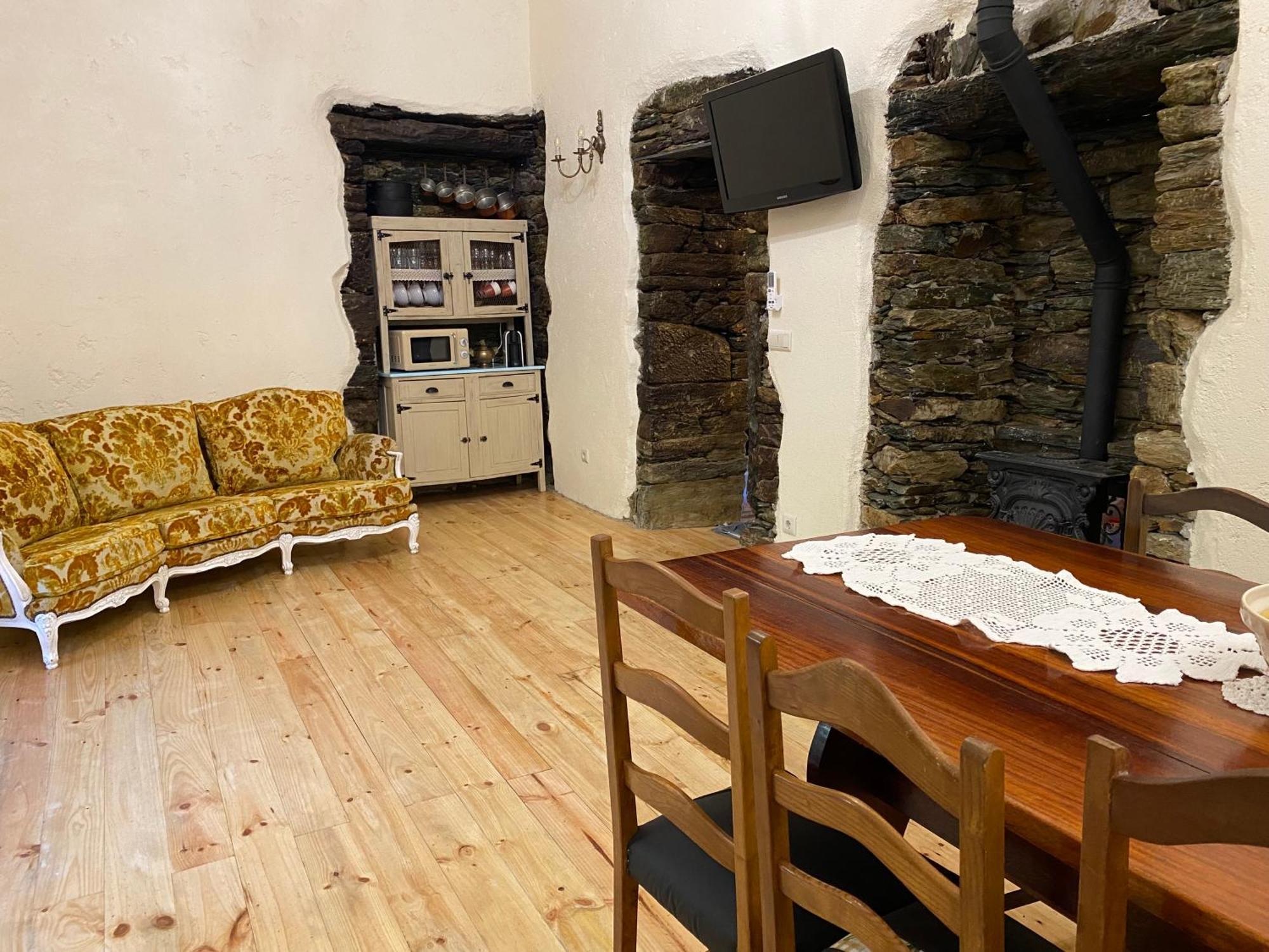 Riba Loivos Village - Casa C - T3 Casal de Loivos Esterno foto